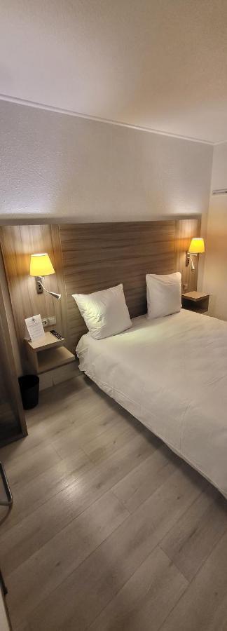 Crystal Hotel Saint Denis Basilique ภายนอก รูปภาพ