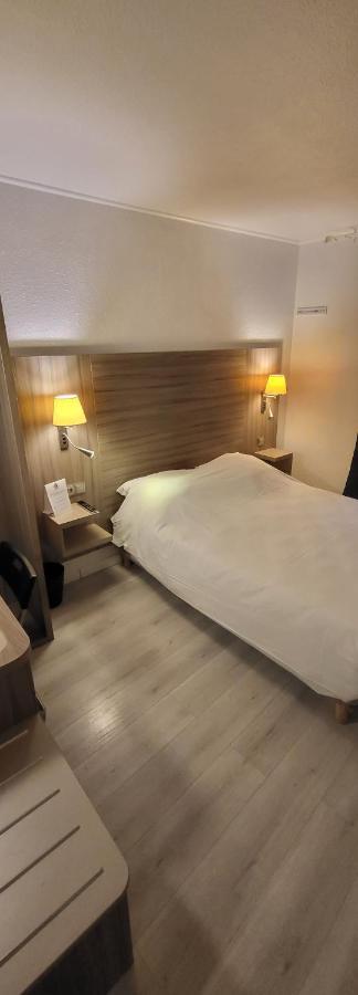 Crystal Hotel Saint Denis Basilique ภายนอก รูปภาพ