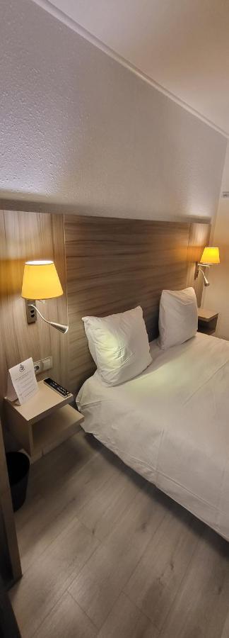 Crystal Hotel Saint Denis Basilique ภายนอก รูปภาพ